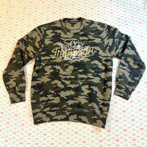 True Religion Graphic Long Sleeve Pullover Camouflage Sweater Size Small